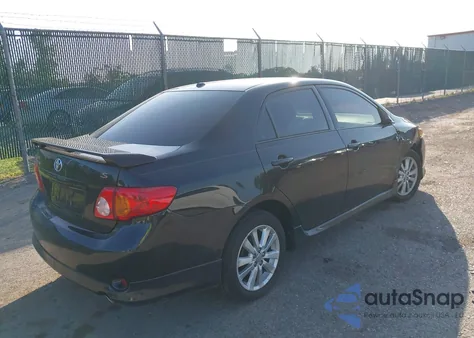 2010 Toyota Corolla S из США, поврежденный, VIN 2T1BU4EE8AC302376